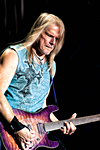 Foto Concerto Deep Purple #26 - Steve Morse - Collisioni Festival 2014 @ Barolo